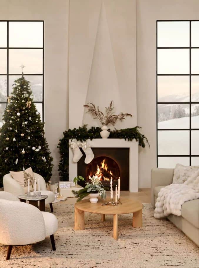 Casa H&M in bianco Natale