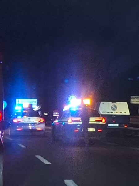 Polizia e Scientifica sul luogo dell'inseguimento