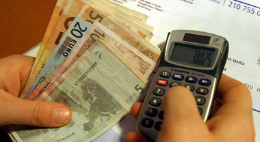 scopri tutto sull'evasione della tari rifiuti: rischi, sanzioni e modalità di accertamento. informazioni aggiornate e consigli utili per evitare problemi fiscali.